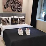 Golden Rose Apartman *